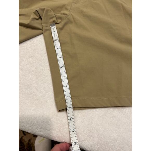 J. Crew Tan 9" Tech Shorts Stretch Performance Water Resistant Chino Golf Sz 38 - Picture 4 of 10